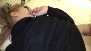 エチエチSEXの舞台裏！ブーツ着エロのツインテールギャルが魅せる小尻スレンダーボディの美