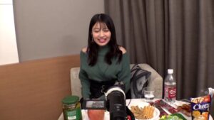 癒しボイスのナイスバディ女神！耳元でささやく囁き声と絶頂の嵐を体験するASMR